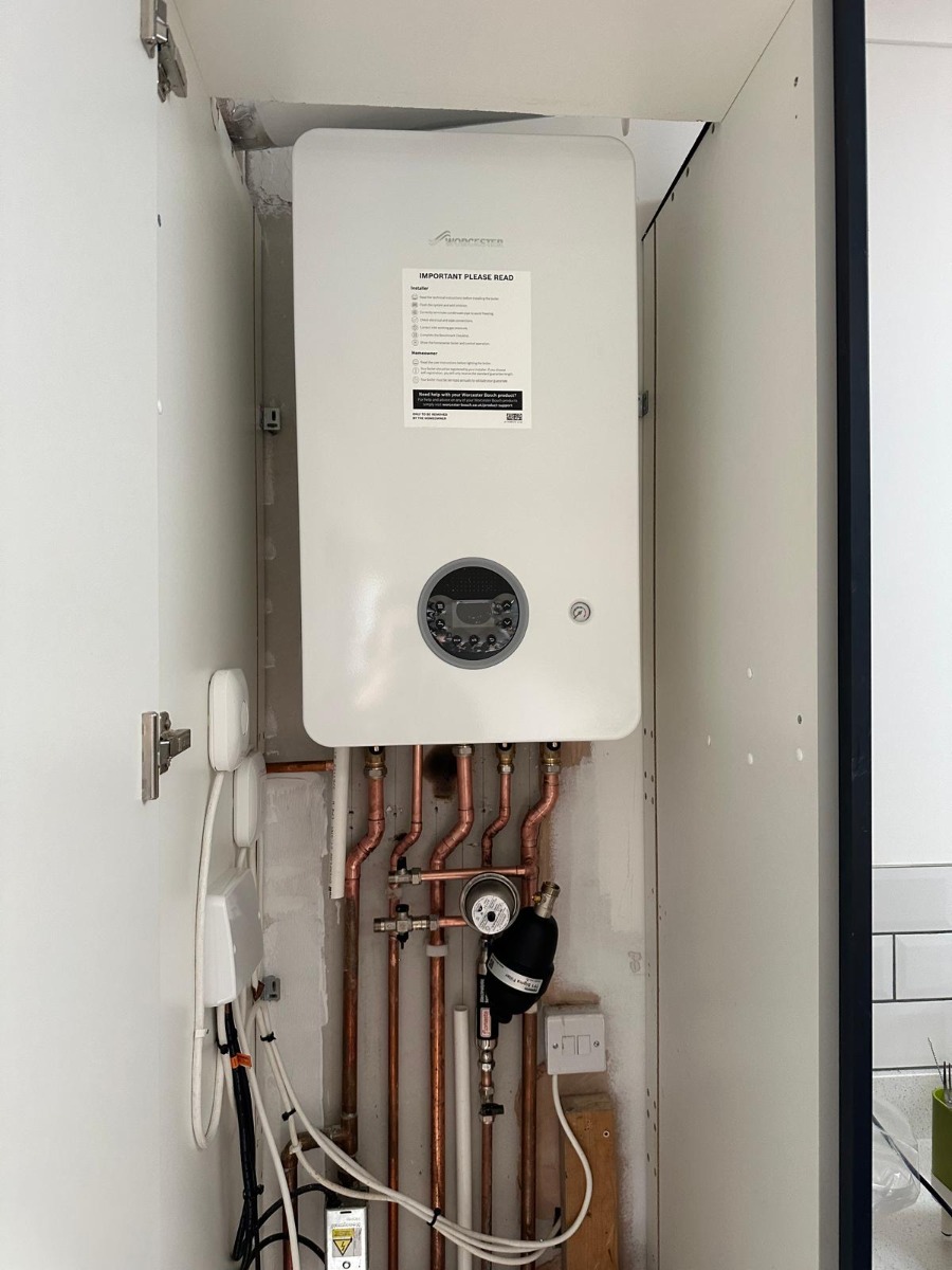 Heating Engineer: Image 3